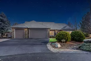 752 Crystal Falls Ct, Redmond, OR 97756 - Photo 49