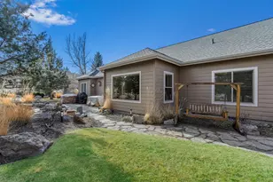 752 Crystal Falls Ct, Redmond, OR 97756 - Photo 41