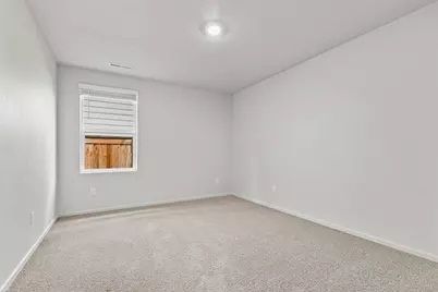 567 Black Bear Drive, Medford, OR 97501 - Photo 13