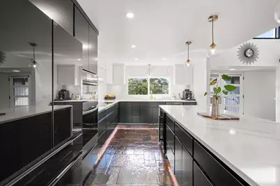 1021 NW Starlite Place, Grants Pass, OR 97526 - Photo 11