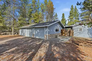 53263 Bridge Dr, La Pine, OR 97739 - Photo 9