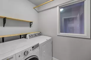 20475 Del Coco Ct, Bend, OR 97702 - Photo 17