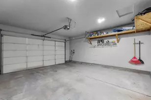 20475 Del Coco Ct, Bend, OR 97702 - Photo 11