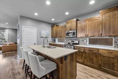 20475 Del Coco Court, Bend, OR 97702 - Photo 9