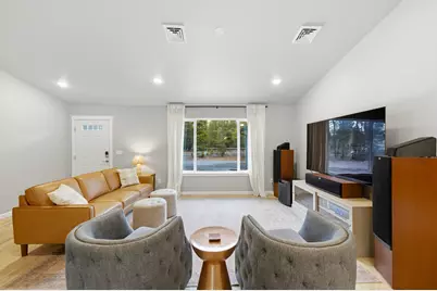 16261 Twin Drive, La Pine, OR 97739 - Photo 11