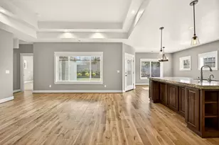 1319 Utah Dr, Medford, OR 97504 - Photo 7