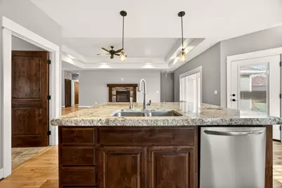 1319 Utah Drive, Medford, OR 97504 - Photo 11