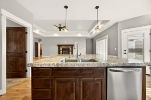 1319 Utah Dr, Medford, OR 97504 - Photo 11