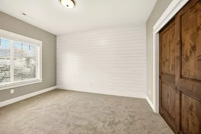 1319 Utah Drive, Medford, OR 97504 - Photo 29