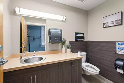 914 W Main Street, Medford, OR 97501 - Photo 21