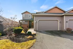 8524 Forest Ridge Loop, Redmond, OR 97756 - Photo 3