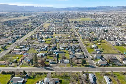 7735 Atlantic Avenue, White City, OR 97503 - Photo 7