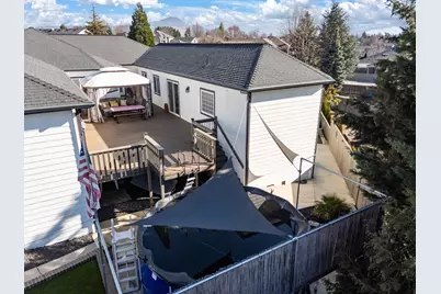 875 N Mountain Avenue, Central Point, OR 97502 - Photo 47