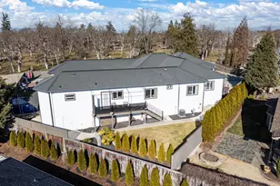 875 N Mountain Ave, Central Point, OR 97502 - Photo 49