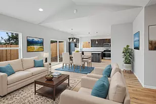 579 SW H St, Madras, OR 97741 - Photo 3