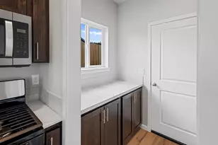 579 SW H St, Madras, OR 97741 - Photo 15