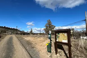 579 SW H St, Madras, OR 97741 - Photo 17