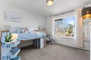 1482 NE Rumgay Ln, Bend, OR 97701 - Photo 23