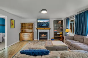 955 NE Locksley Dr, Bend, OR 97701 - Photo 15