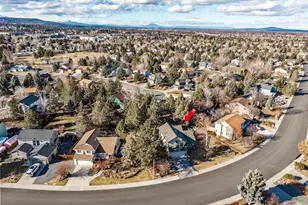 955 NE Locksley Dr, Bend, OR 97701 - Photo 43