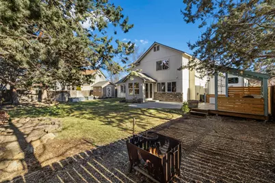 955 NE Locksley Drive, Bend, OR 97701 - Photo 37