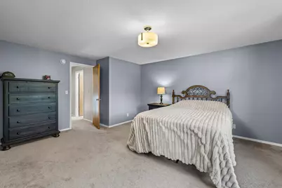 955 NE Locksley Drive, Bend, OR 97701 - Photo 19