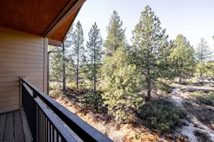 18575 SW Century Dr, Bend, OR 97702 - Photo 23