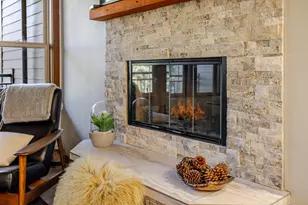 18575 SW Century Dr, Bend, OR 97702 - Photo 9