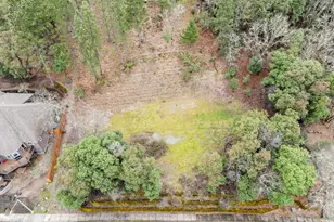 2234 SE Linden Ln, Grants Pass, OR 97527 - Photo 1