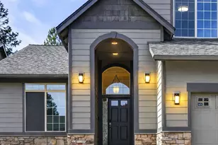 161 SE Rice Way, Bend, OR 97702 - Photo 3