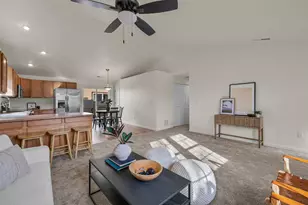 20080 Mt Hope Ln, Bend, OR 97702 - Photo 9