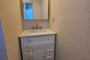 15815 Timberline Ln, Klamath Falls, OR 97601 - Photo 13