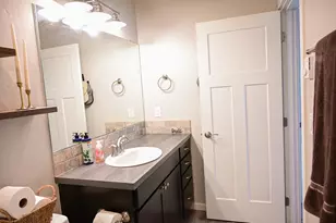 64618 Strickler Ave, Bend, OR 97703 - Photo 13