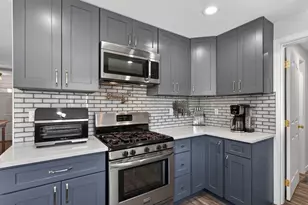 804 NE Providence Dr, Bend, OR 97701 - Photo 13