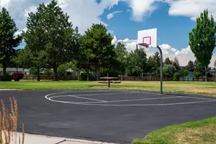 804 NE Providence Dr, Bend, OR 97701 - Photo 63