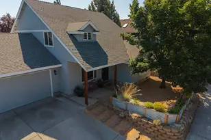 804 NE Providence Dr, Bend, OR 97701 - Photo 55