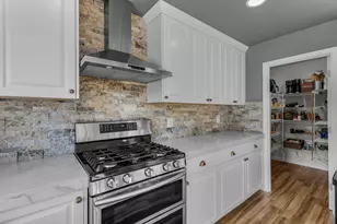 1761 SE Ironwood Ct, Bend, OR 97702 - Photo 11