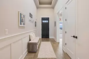 3031 NW Hidden Rdg Dr, Bend, OR 97703 - Photo 9