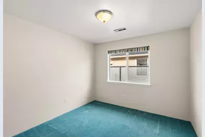 8212 Kestrel Way, White City, OR 97503 - Photo 19