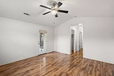 8212 Kestrel Way, White City, OR 97503 - Photo 15