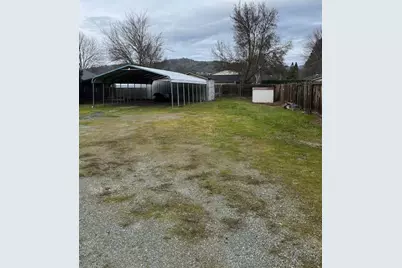 1720 SW Bridge Street, Grants Pass, OR 97526 - Photo 25