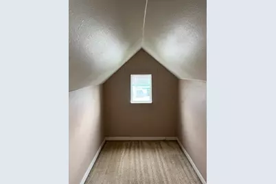 1720 SW Bridge Street, Grants Pass, OR 97526 - Photo 15