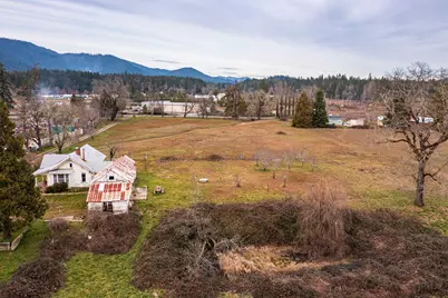 175 Deer Creek Road, Selma, OR 97538 - Photo 11