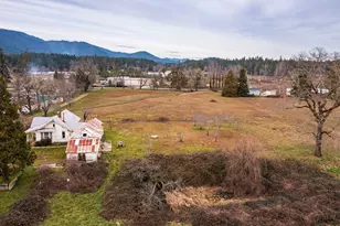 175 Deer Creek Rd, Selma, OR 97538 - Photo 11