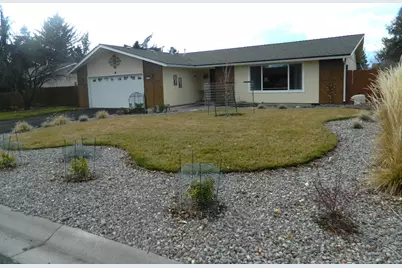 3626 La Marada Way, Klamath Falls, OR 97603 - Photo 1