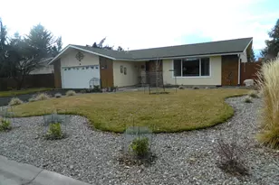 3626 La Marada Way, Klamath Falls, OR 97603 - Photo 1