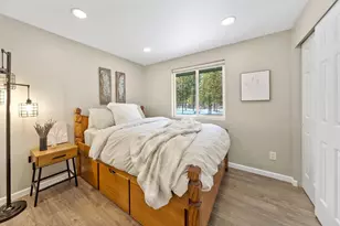 54772 Pinewood Ave, Bend, OR 97707 - Photo 15