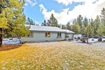 54772 Pinewood Avenue, Bend, OR 97707 - Photo 31