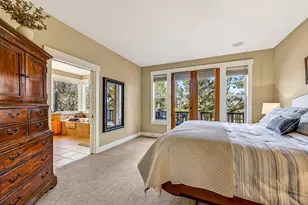 3251 NW Fairway Heights Dr, Bend, OR 97703 - Photo 25