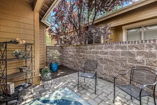 2543 NW Crossing Dr, Bend, OR 97703 - Photo 15